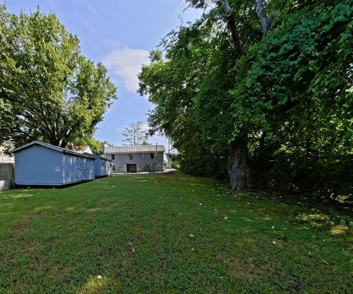 130 Emmitt – Exterior Back Of Building