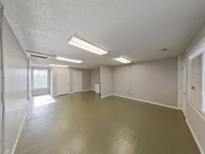 FOR LEASE – 490 SqFt of Retail or Office Space