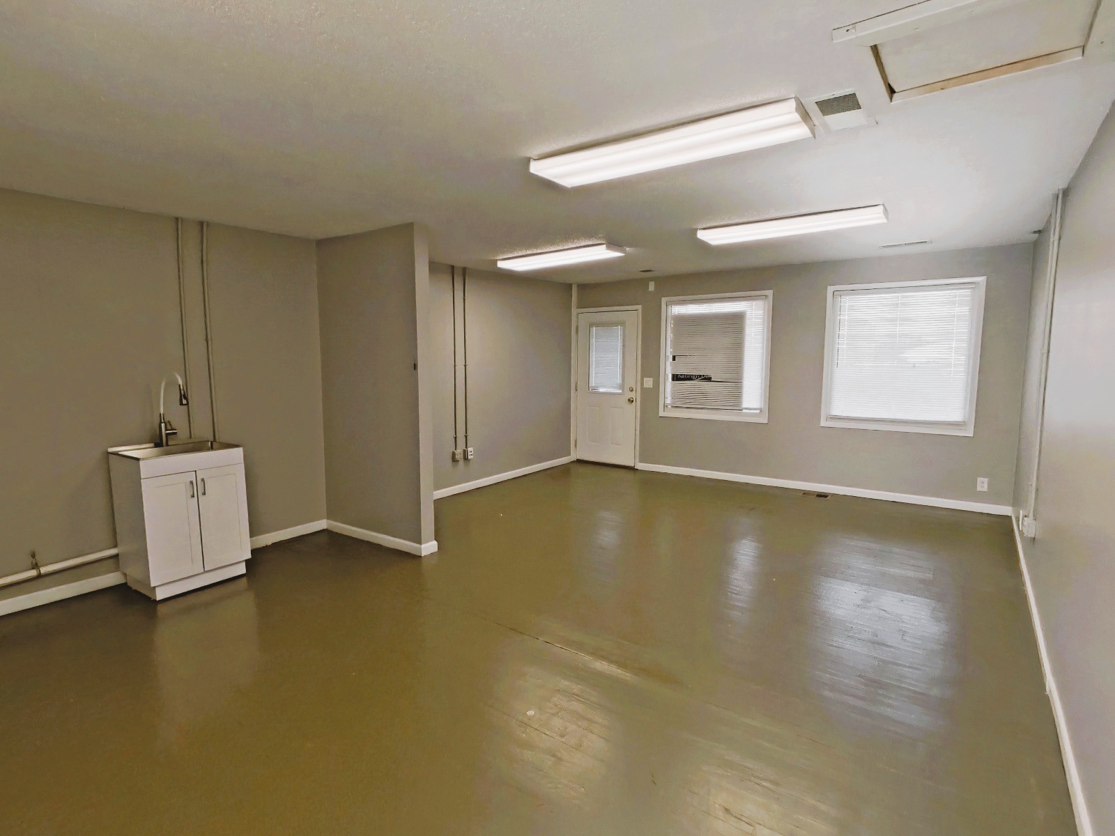 14862 Lebanon Rd – Suite 300 – Interior 2