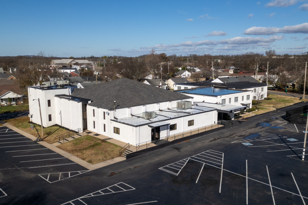 FOR SALE – 27,720 SqFt Church in Lebanon, TN